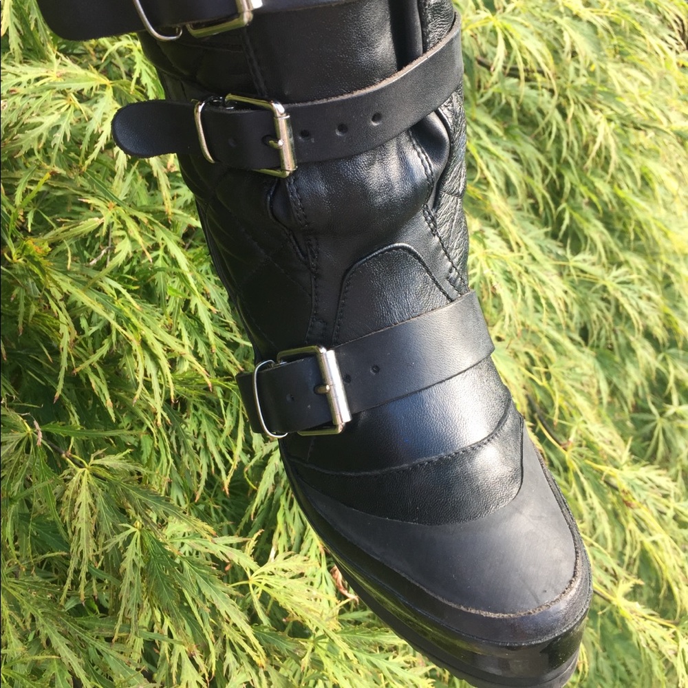 Burberry Women’s Ankle Boots Black Quilted Size 10 - Picture 5 of 8